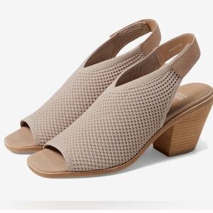 Eileen Fisher Blush Suede Avil Stretch Heels Sz 9 NIB